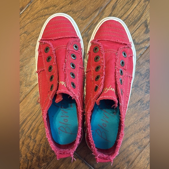 Blowfish Vibrant Red Slip-On Sneakers - Picture 1 of 1